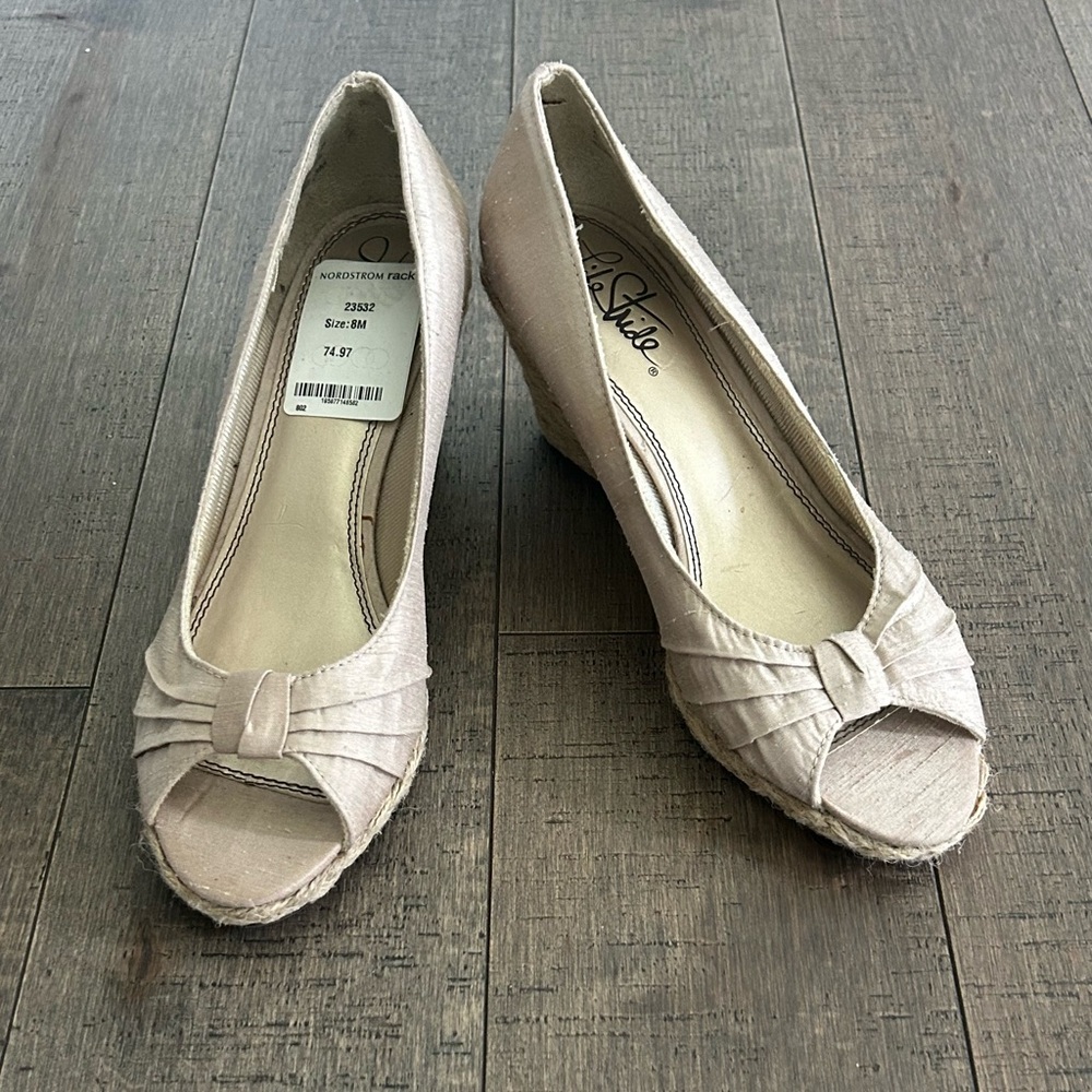 LifeStride Women's Cream Peep Toe Wedge Shoes